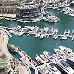 Livbnb-Spacious 2 Bedroom In Dubai Marina With Balcony