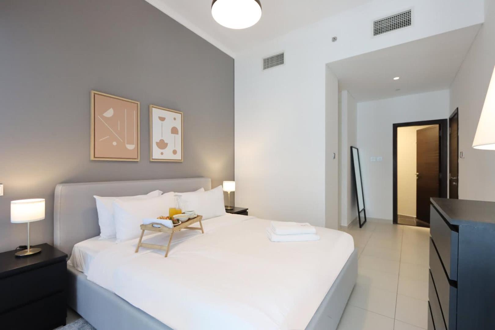 Livbnb-spacious 2 Bedroom In Marina With Balcony Apartment Dubai