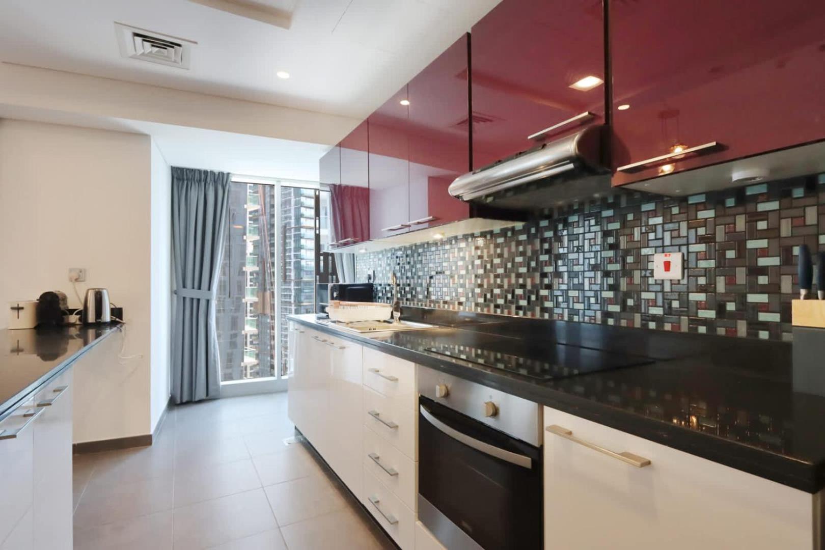 Livbnb-spacious 2 Bedroom In Marina With Balcony Apartment *
