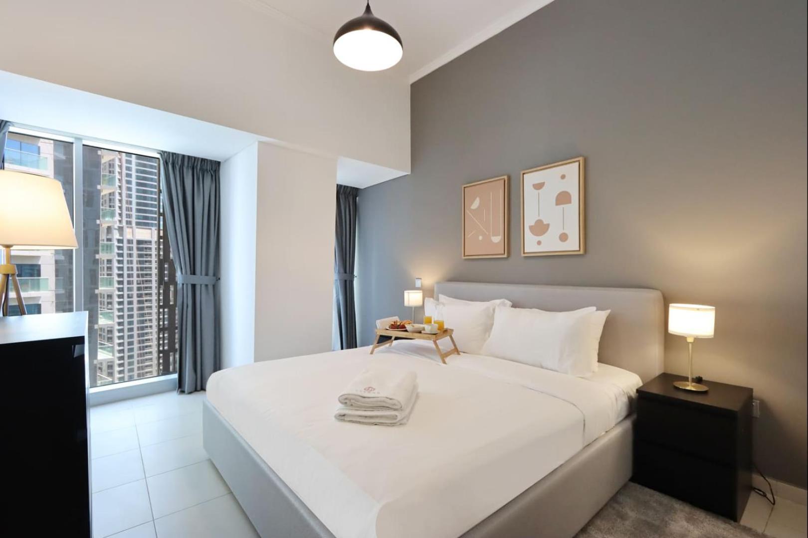 Livbnb-spacious 2 Bedroom In Marina With Balcony *